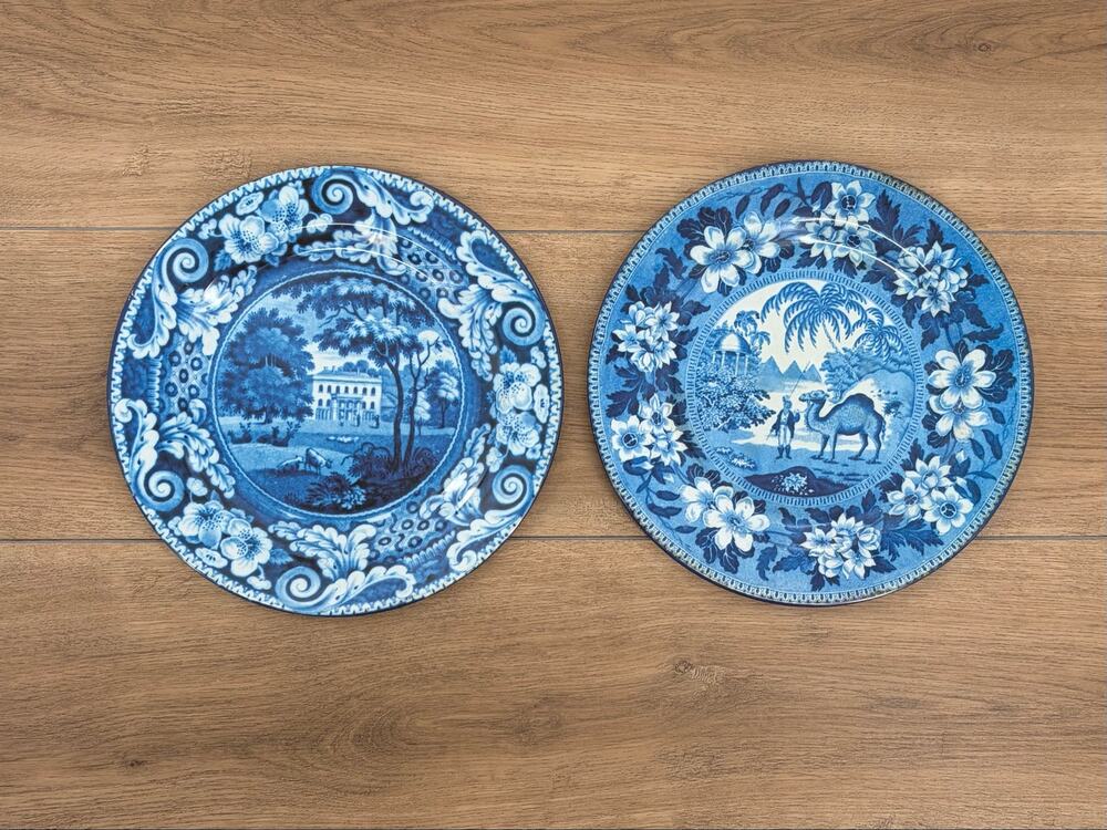 Vintage Metropolitan Museum of Art (MMA) Blue Tin Enamel Plates - Set of 2
